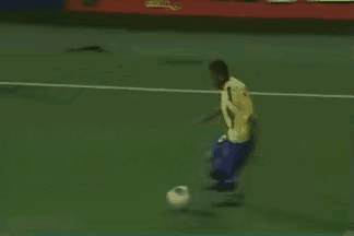 2002年巴西夺冠之谜：究竟是里瓦尔多的节拍力才